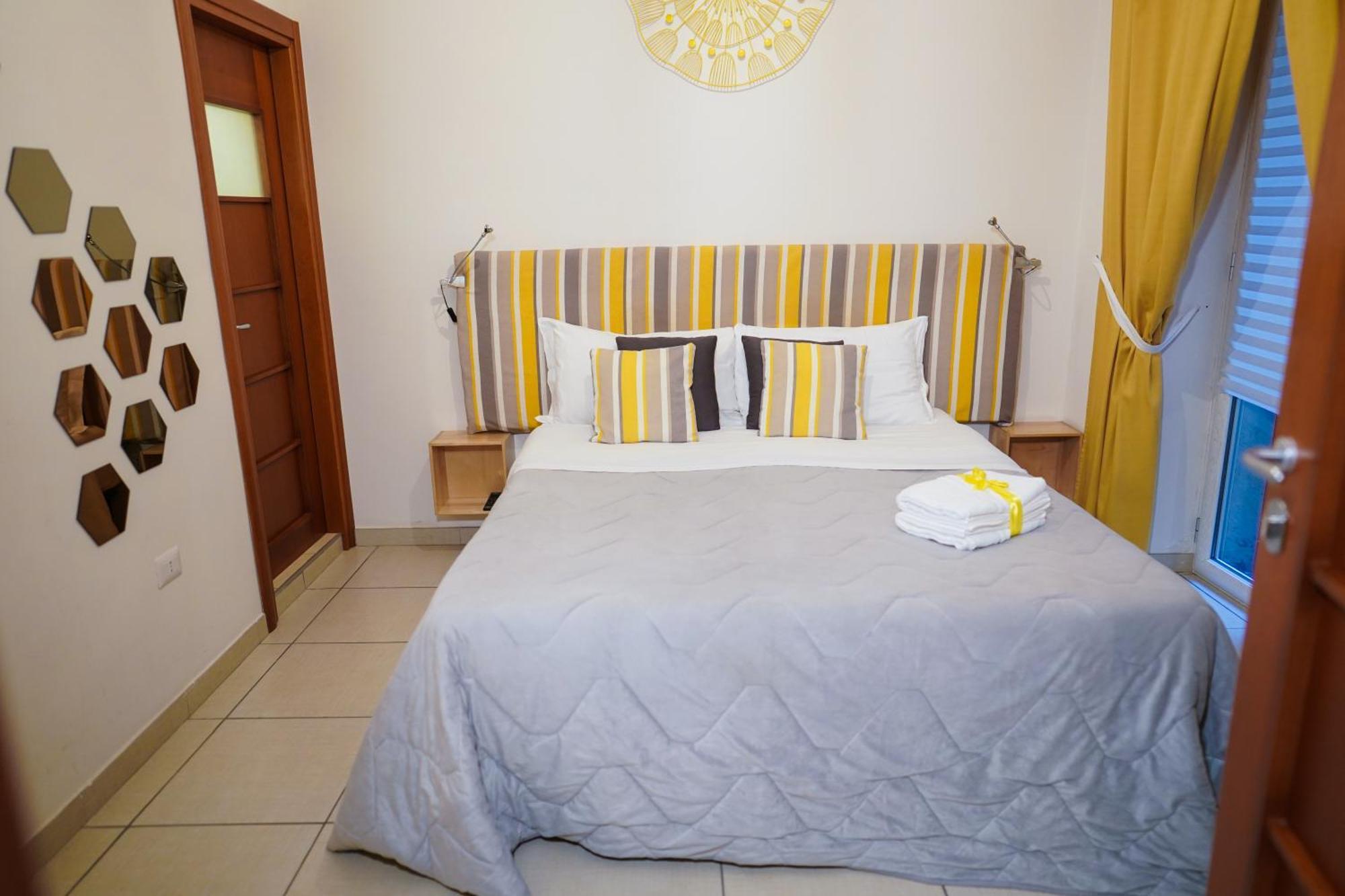 나폴리 Duomo Street B&B 외부 사진